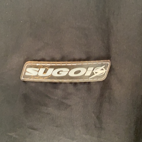 Sugoi Women’s Biking Jacket - Picture 3 of 7